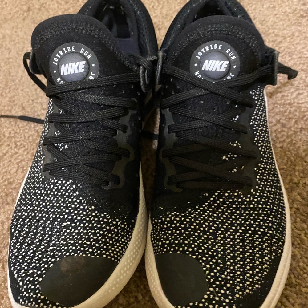 Nike Joyride Women size 8